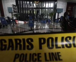 Polisi Buru 10 Orang Pelaku yang Melarikan Diri