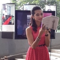 Angkie Yudistia Buat Buku Setinggi Langit Hanya Dua Minggu