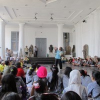 Wow, Artefak Sejarah Bisa Dibuat Skenario Teater!