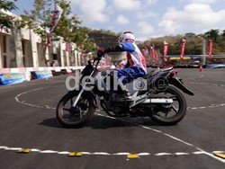 Ngerem Itu Sebaiknya Pakai Empat Jari Bro...