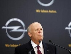 Bos GM Pensiun Tahun Depan?