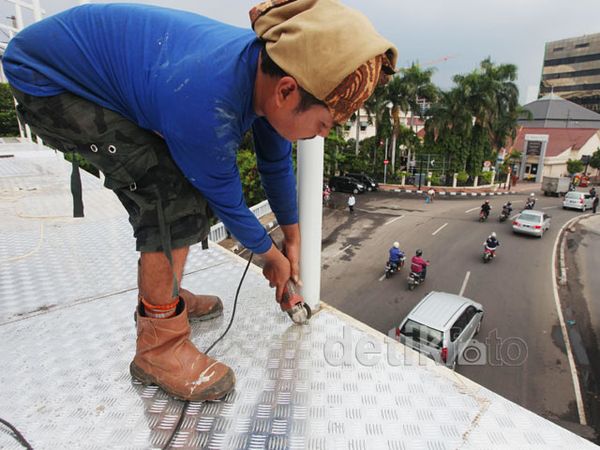  JPO Jalan Juanda Dibangun