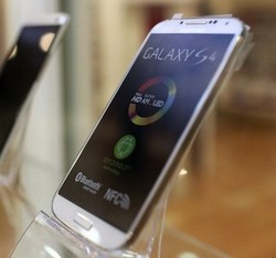 Samsung Galaxy S5, Lebih Dahsyat dari Galaxy S4?