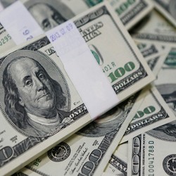 Ini Uang Pensiun Bos Perusahaan Besar yang Bikin Geleng-geleng