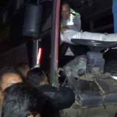 Bus Tabrak Truk Parkir, 1 Orang Tewas dan 12 Penumpang Luka