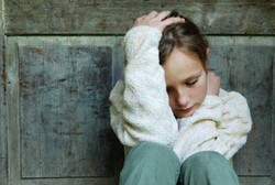 Studi Ini Temukan Sebab Anak Perempuan Lebih Bisa Tutupi Gejala Autisme