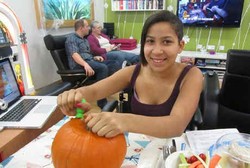 Ingin Sekolah, Remaja yang Sakit Langka Ini Cari Donor dari Etnis Minoritas