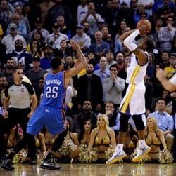 Alot, Warriors Berbalik Ungguli Thunder di Detik-detik Terakhir