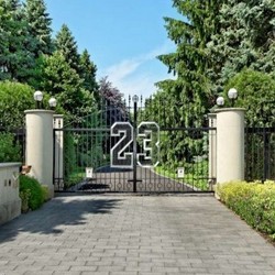 Rumah Mewah Milik Michael Jordan Mau Dijual, Berminat?