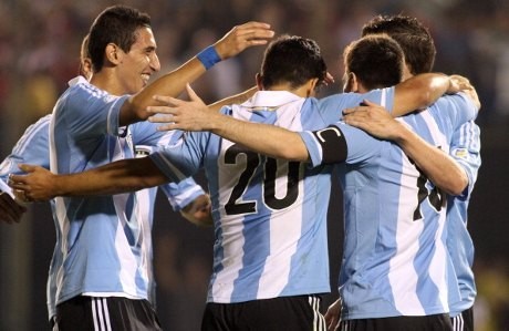 Di Maria Idamkan Trofi Piala Dunia