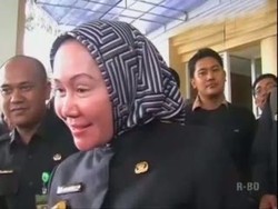 Atut Bantah Punya Suami Baru