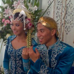 Sehari Sebelum Nikah, Poppy Bunga dan Suami Bertengkar