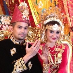 Cerita Haru Orangtua Soal Pernikahan Shireen Sungkar