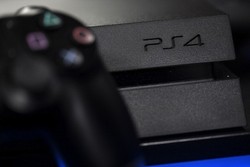 Hingga Maret Sony Target Jual 5 Juta PS4