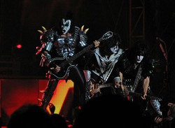 Kiss Sementara Memimpin Perolehan Suara Rock And Roll Hall Of Fame 2014