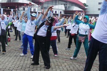 Kemenkes Buatkan Senam Khusus untuk Orang Kantoran