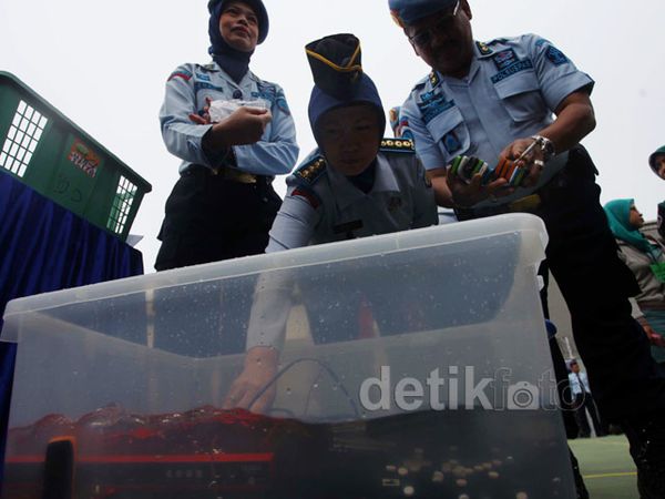 Barang Elektronik Milik Napi Dimusnahkan