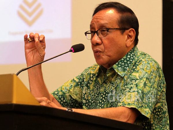 Mahasiswa Terima Beasiswa dari YBIC