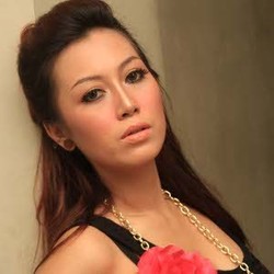 Perbesar Payudara, Nata Naritha Ditemani Kiki Farrel