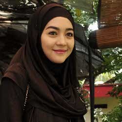 Pernikahan Nuri Maulida dengan Bangsawan Malaysia Ditunda