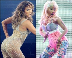 Ingin Punya Bokong Seperti J-Lo Hingga Kim Kardashian? Celana Ini Mungkin Solusinya