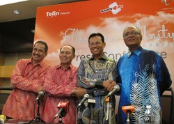Tembus Malaysia, Telkom Keluarkan Kartu As 