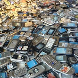 Seribu Ponsel Sitaan Penjara Dimusnahkan