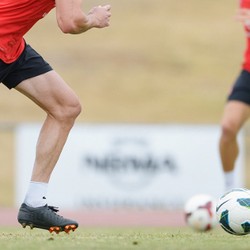 Menggiring Bola Sejauh 1.966 Km Menuju Piala Dunia demi Amal