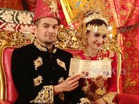 Shireen Sungkar dan Teuku Wisnu Resmi Menikah