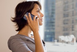 Maukah Anda Menghubungi si Mantan Lebih Dulu?