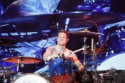 Dianggap Menyinggung Perasaan, Drummer Fall Out Boy Meminta Maaf