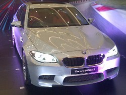 Ingin Mobil Mewah Ini? Siapkan Rp 2,088 Miliar