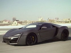 Pertama Kalinya Mobil Termahal di Dunia Sentuh Aspal