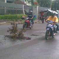 Jalan Bolong, Adukan ke Unit Reaksi Cepat!