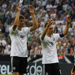 Loew Bantah Beri Perlakuan Beda pada Pemain Bayern