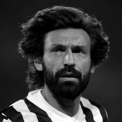 Ancelotti: Madrid Tak Mungkin Rekrut Pirlo