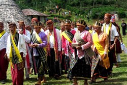 6 Tips Ikut Festival Upacara Adat