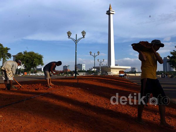 Taman Monas Dipercantik