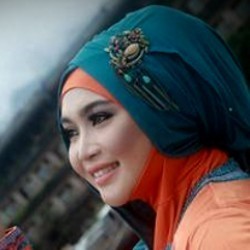 Novi Ayla Dukung Perempuan Lewat Single Istri Diam-diam
