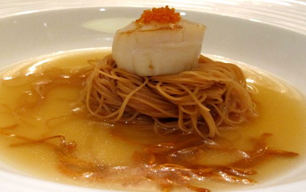 Nikmatnya Mee Sua Kolaborasi Dua Chef