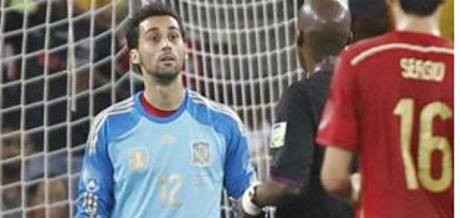 Casillas, Valdes, Arbeloa, dan Reina: Saat Spanyol Pakai 4 Kiper di Satu Laga