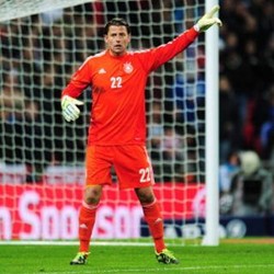 Weidenfeller Senang dengan Laga Debutnya