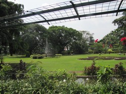 4 Tempat di Indonesia, Dengan Mitos Awet Jodoh