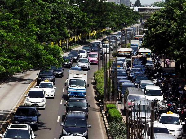 Ada Demo, Jalan Rasuna Said Tersendat