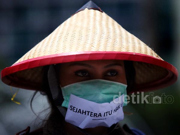 Nelayan Demo Peringati Hari Perikanan Sedunia