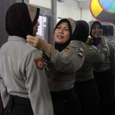 Sesuai Instruksi Kapolri, Kapolda Jabar Persilahkan Polwan Pakai Jilbab