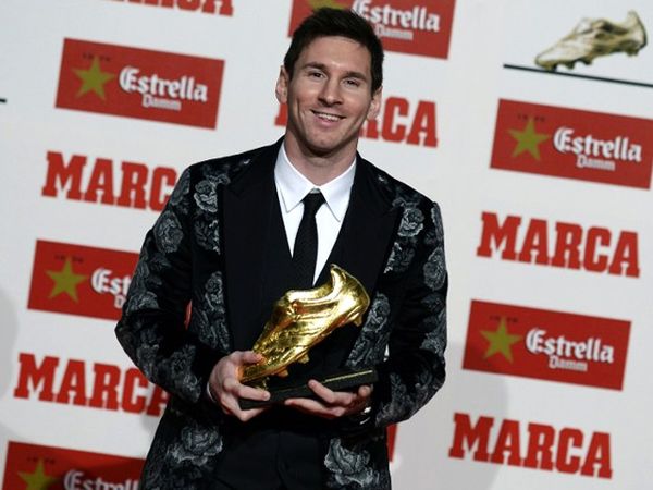 Messi Raih Sepatu Emas