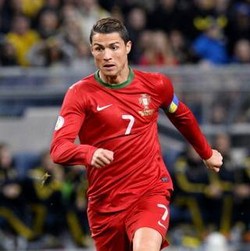 FIFA Perpanjang Tenggat Voting Ballon dOr, CR7 Diuntungkan?