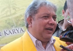 Di Rapimnas Golkar, Ketua DPD II Malah Dukung Pencapresan Akbar dan JK