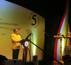 Dijegal Senior Golkar, Ical: Tak Ada Evaluasi Pencapresan di Rapimnas